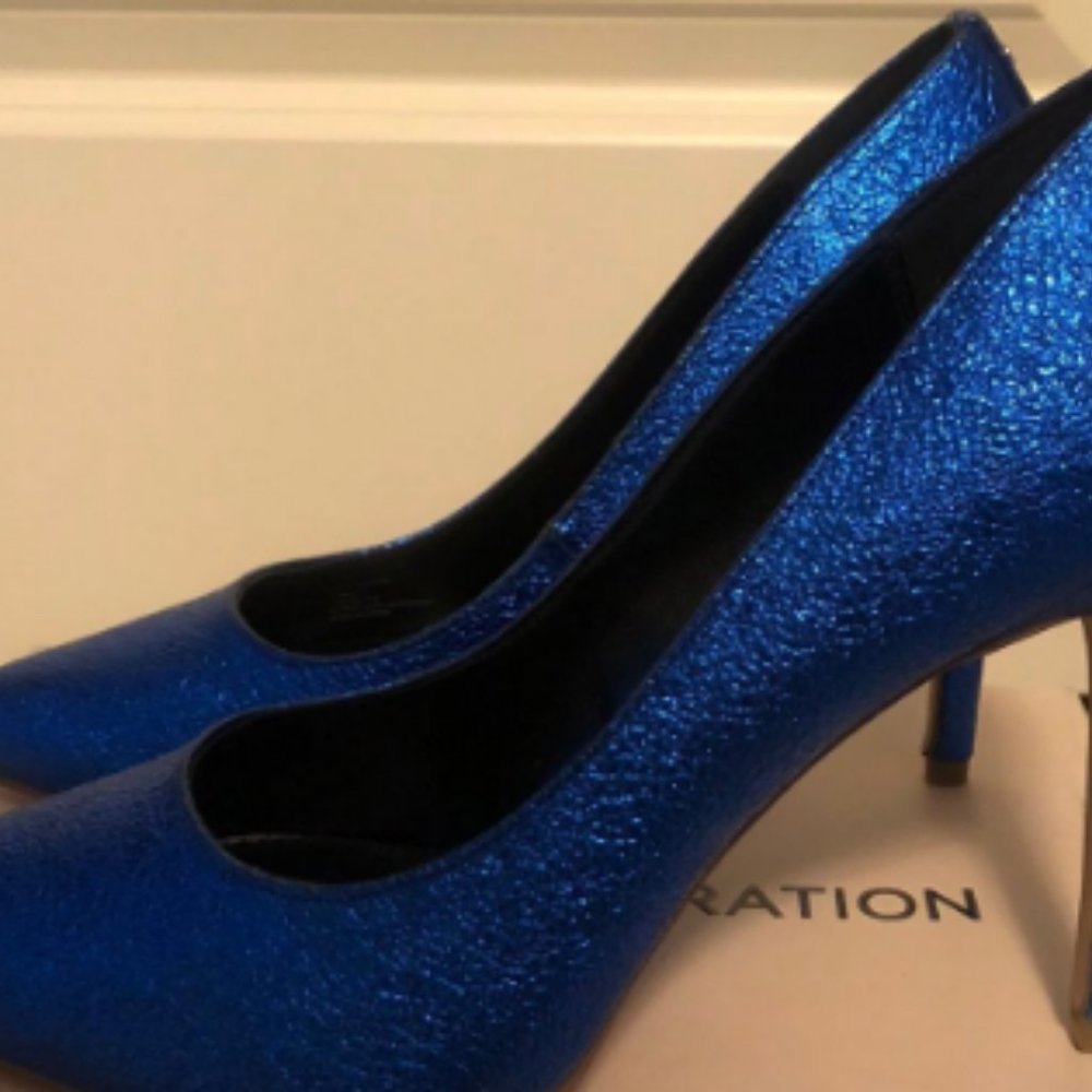 BCBGeneration Heidi Crackle Pumps Metallic
